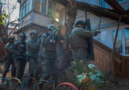 Bakıda səfirliyə terror hücumu planlaşdıranlar həbs olundu - DTX əməliyyat keçirdi