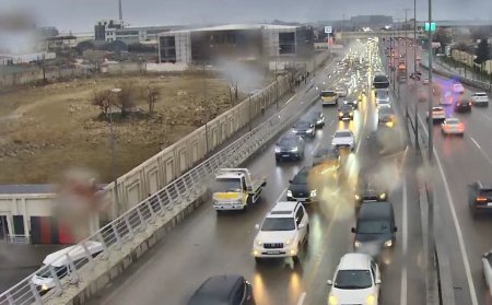 Hazırda Bakı yollarındakı vəziyyət - Fotolarda