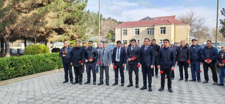 "Xocalı soyqırımının" qurbanlarının xatirəsini ehtiramla yad etmişlər