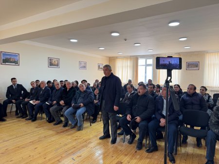 Laçın Rayon İcra Hakimiyyətinin başçısı Aqil Nəzərlinin növbəti görüşü-səyyar qəbulu Ağcabədi rayonunda keçirildi. 04.03.2026