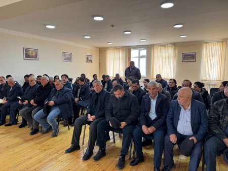 Laçın Rayon İcra Hakimiyyətinin başçısı Aqil Nəzərlinin növbəti görüşü-səyyar qəbulu Ağcabədi rayonunda keçirildi. 04.03.2026