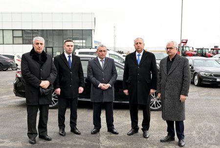 Prezident tapşırdı - İrana humanitar yardım göndərildi