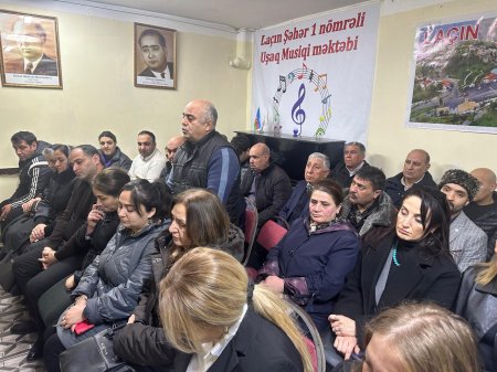 Laçın Rayon İcra Hakimiyyətinin başçısı Aqil Nəzərlinin növbəti görüşü-səyyar qəbulu Bakı şəhərinin Nizami rayonunda keçirildi. 11.03.2026