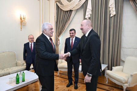 İlham Əliyev Cevdet Yılmazı qəbul etdi - FOTOLAR