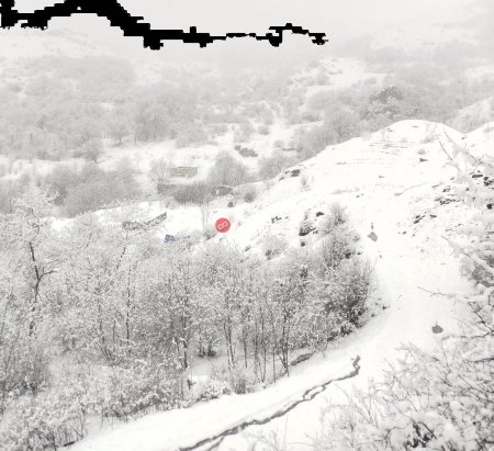 Kəlbəcərdə qar yağır