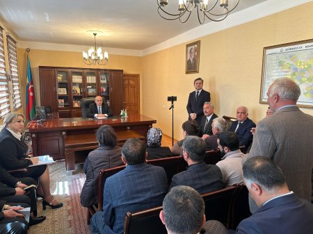 Laçın Rayon İcra Hakimiyyətinin başçısı Aqil Nəzərlinin növbəti görüşü-səyyar qəbulu Bakı şəhərinin Nərimanov rayonunda keçirildi. 17.04.2026