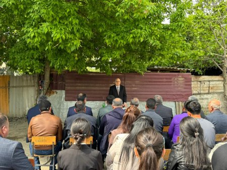 Laçın Rayon İcra Hakimiyyətinin başçısı Aqil Nəzərlinin növbəti görüşü-səyyar qəbulu Beyləqan rayonunda keçirildi. 01.05.2026