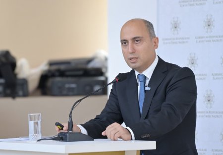 Pulsuz təhsil dünyanın heç yerində yoxdur - Emin Əmrullayev