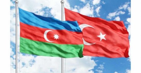 Azərbaycan XİN Türkiyəni təbrik etdi