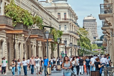 Azərbaycanda çevik iş vaxtı şamil ediləcək sahələr və şəxslər açıqlandı