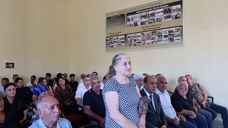 Laçın Rayon İcra Hakimiyyətinin başçısı Aqil Nəzərlinin növbəti görüşü-səyyar qəbulu Sabunçu rayonunda keçiri
