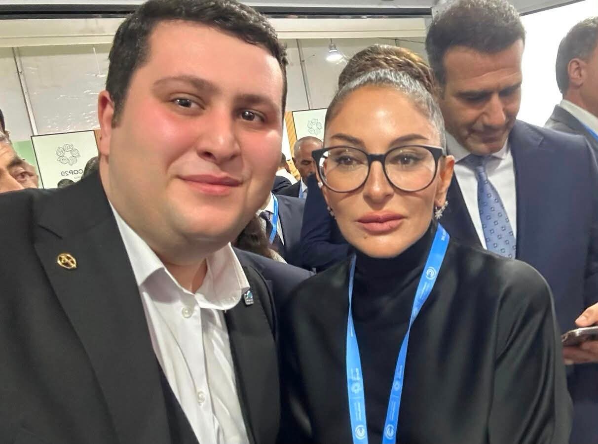 Bu gün Azərbaycan Respublikasının Birinci vitse-prezidenti Mehriban xanım Əliyevanın doğum günüdür!
