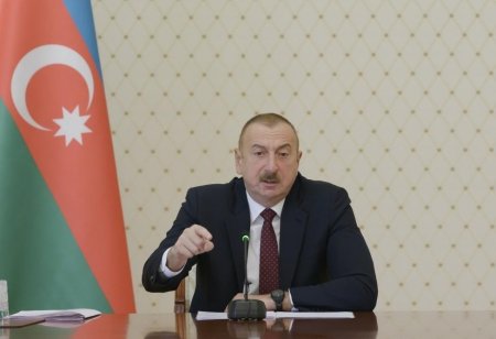 Laçın rayon sakini Cabbarova Nuranə Turab qızı Orxan həkimin qanunsuz       əməllərindən  Cənab Prezidentə çağrış etdi